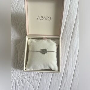apart tiger bracelet